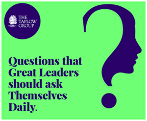 为了领导力发展，人们应该每天问自己的问题